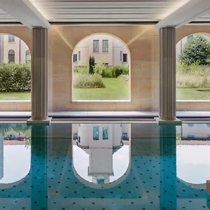 https://villa-maia.hotels-rhonealpes.com