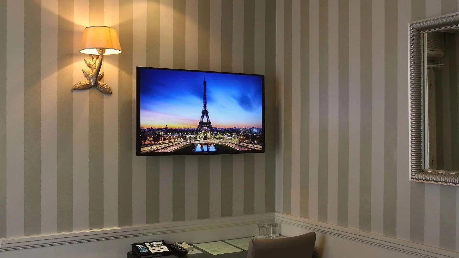 Hotel Etoile Trocadero Paris